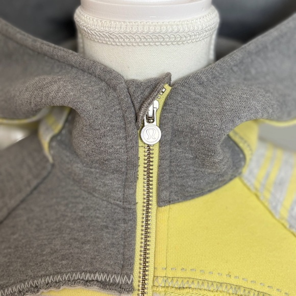 Lululemon Scuba Hoodie Colorblock Yellow Stripe Grey Size 6 - Picture 4 of 6